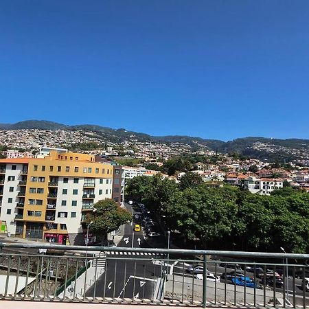 Garden And Seaview Apartment - Free Parking 丰沙尔 外观 照片