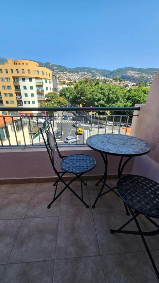 Garden And Seaview Apartment - Free Parking 丰沙尔 外观 照片