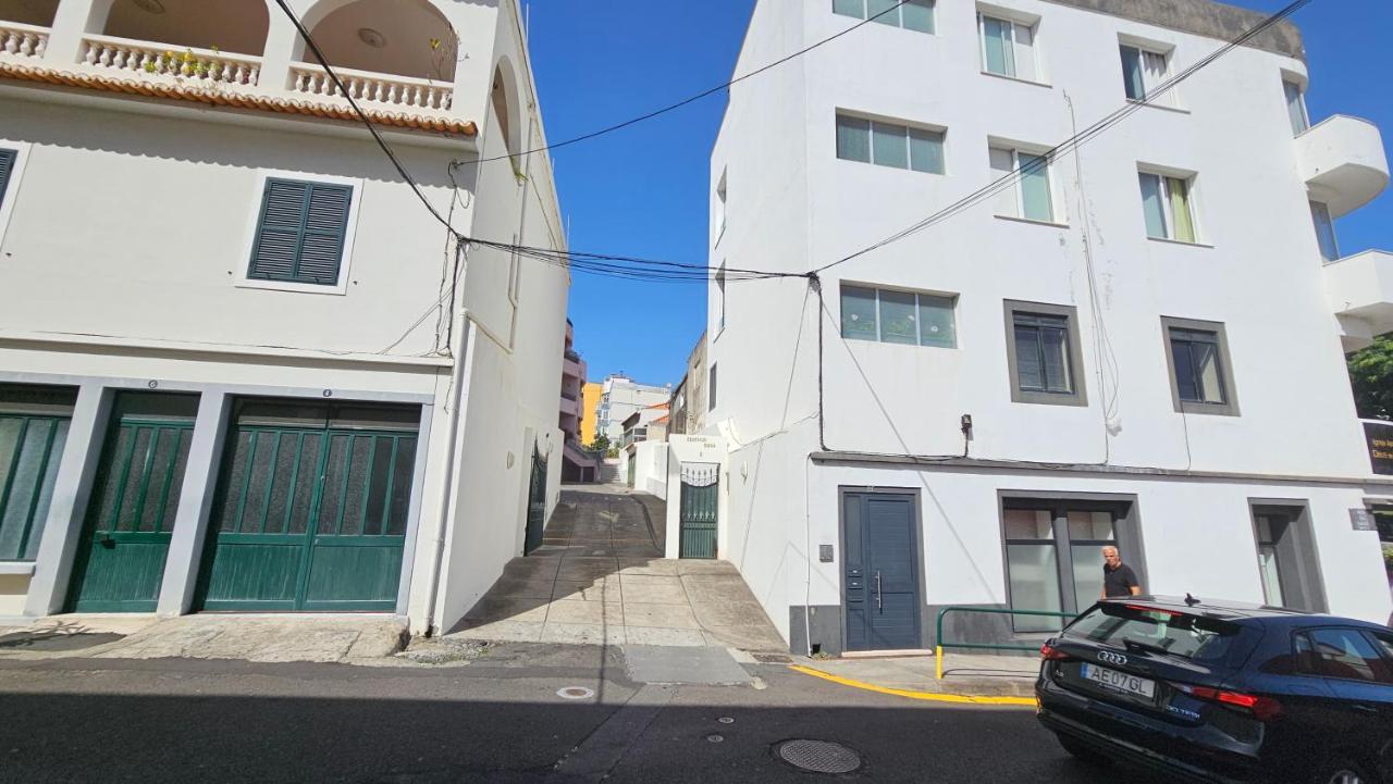 Garden And Seaview Apartment - Free Parking 丰沙尔 外观 照片