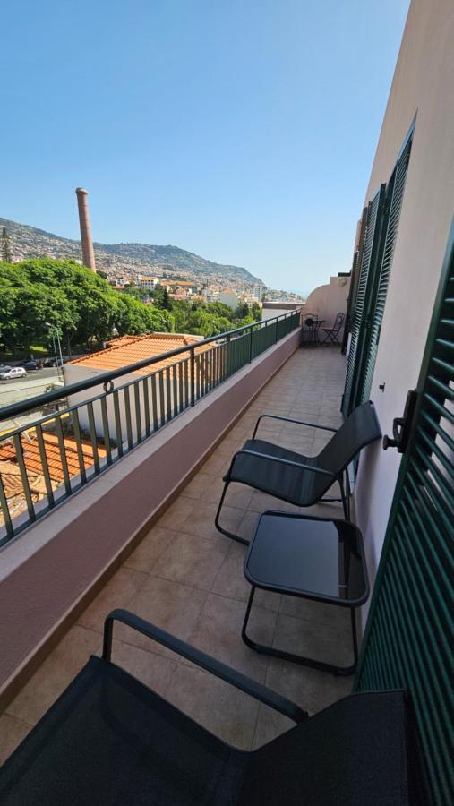 Garden And Seaview Apartment - Free Parking 丰沙尔 外观 照片